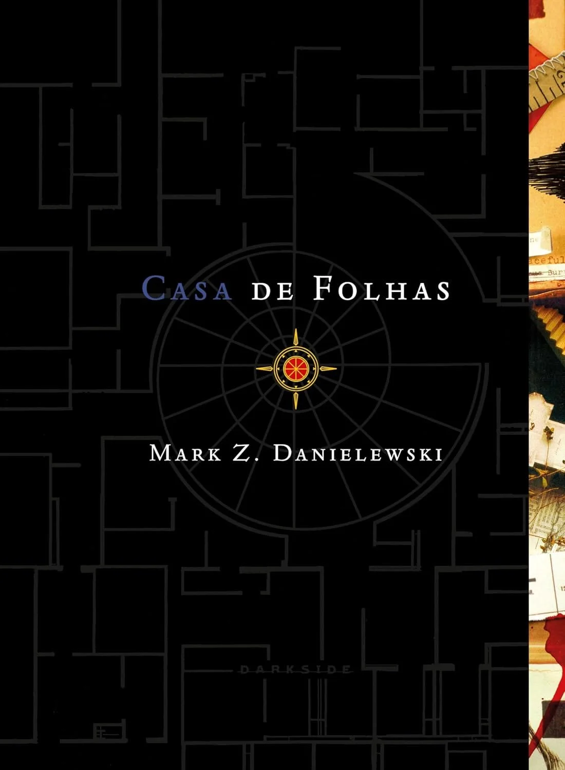 Capa de Casa de Folhas: Limited Edition Full Color, da DarkSide Books - capa dura preta com tipografia distorcida em azul