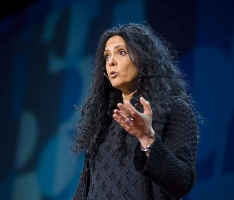 Paula Sibilia, autora de Eu mereço!, publicado pela Ubu Editora