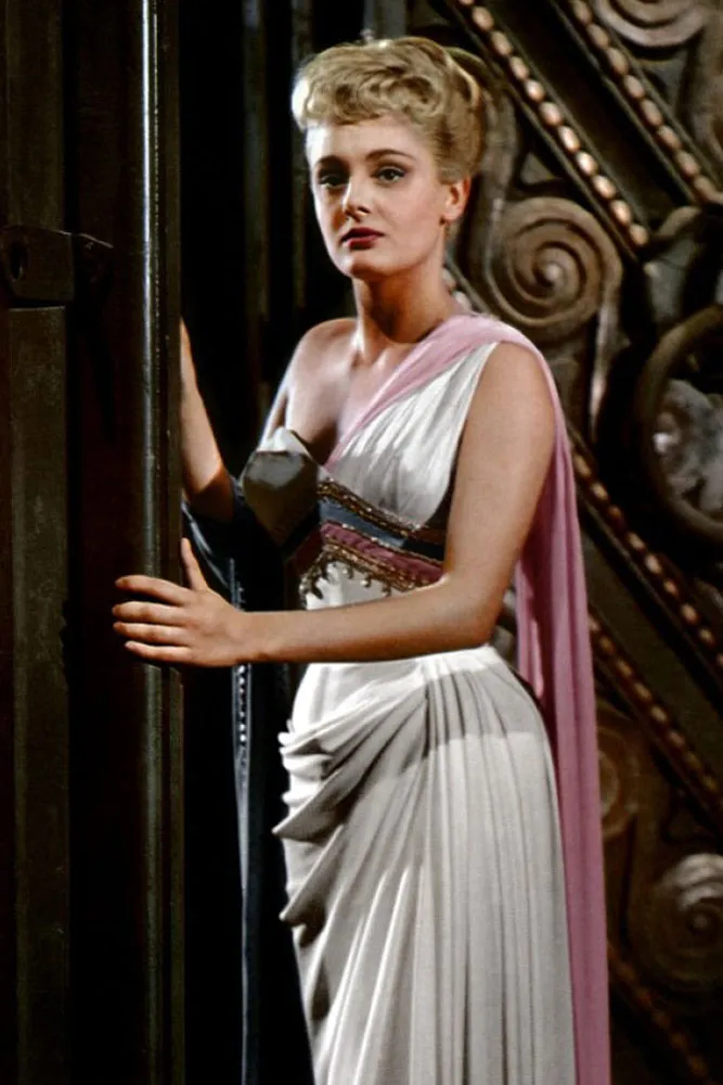 Rossana Podestà como Helena de Troia no filme de 1956