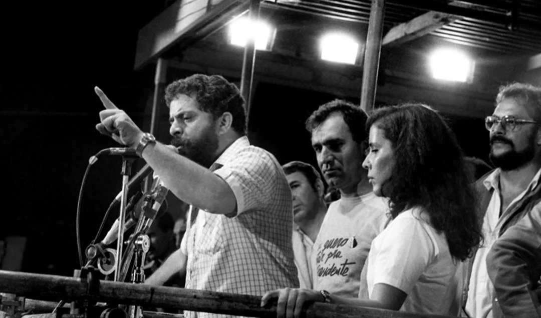 Lula discursando nas campanhas pelo Diretas Já