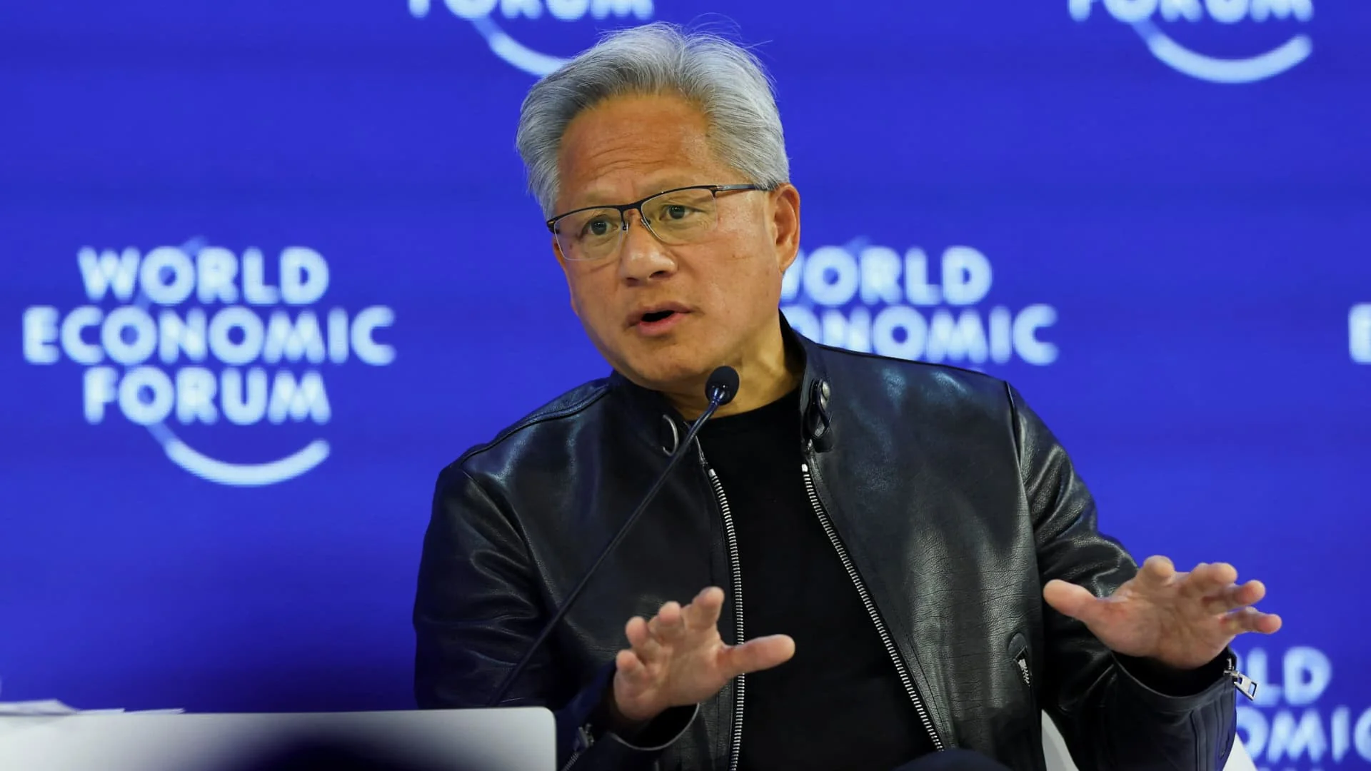 Jensen Huang, CEO da Nvidia, em evento - a relação com a OpenAI esfriou